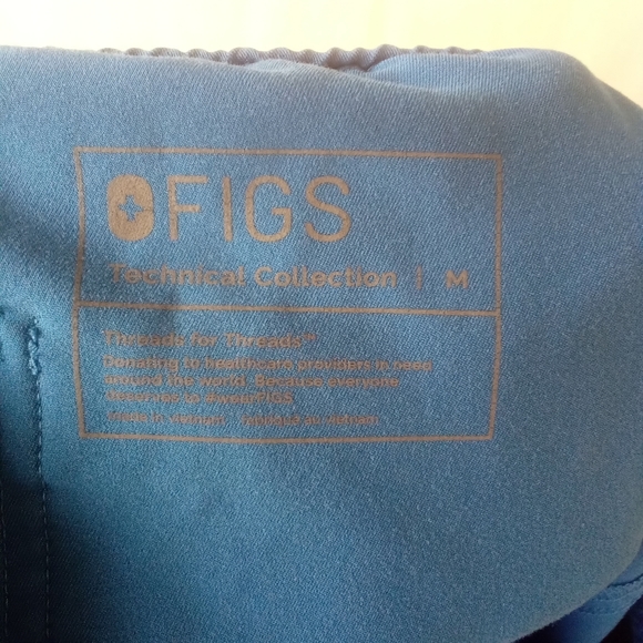 FIGS Technical Collection Men's Cairo Cargo Scrub Pants Size Medium Royal Blue - Picture 11 of 12